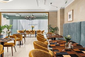 Athenaeum Eridanus Luxury Hotel