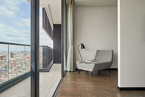 Luxcity Hotel & Apartment