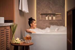 Luxcity Hotel & Apartment