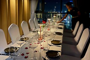 Luxcity Hotel & Apartment