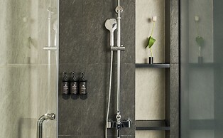 Luxcity Hotel & Apartment