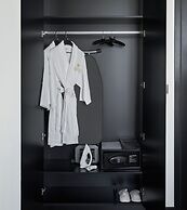 Luxcity Hotel & Apartment