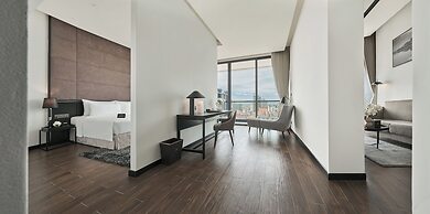 Luxcity Hotel & Apartment