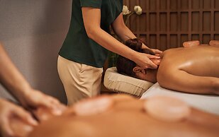 Luxcity Hotel & Apartment