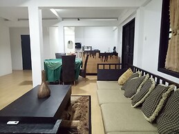 T-Rooms Homestay Bandara