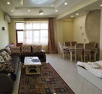 Bakuvi Tourist Apartment B236