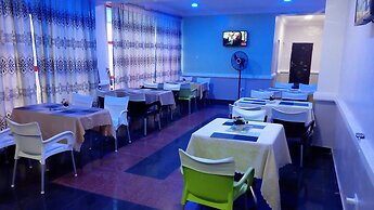 Denposon Royal Hotel