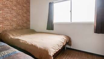 Senbonkita Terrace House