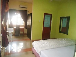 Clen Phil Hotels and Suites