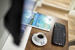 Dante Maison De Luxe