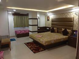 Hotel Shobhna Palace by Sky Stays