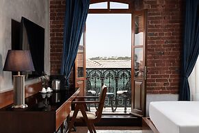 DeCamondo Galata, a Tribute Portfolio Hotel