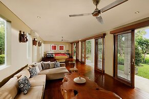 Villa Uma Nina by Nakula