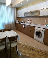 Bakuvi Tourist Apartment B096