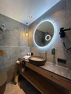 Schindler Hotel
