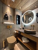 Schindler Hotel
