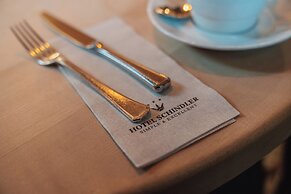 Schindler Hotel
