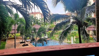 Bang Saray - Lake & Pool Views