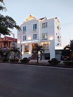 Châu Anh Luxury Hotel