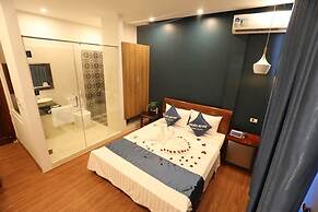 Châu Anh Luxury Hotel