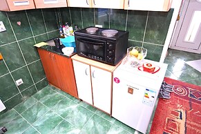Holiday Homes & Bungalows Povija