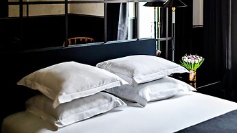 Monsieur George Hotel & Spa – Champs Elysées