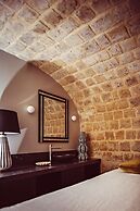 Monsieur George Hotel & Spa – Champs Elysées