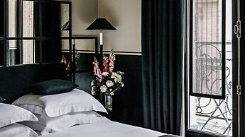 Monsieur George Hotel & Spa – Champs Elysées