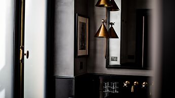 Monsieur George Hotel & Spa – Champs Elysées