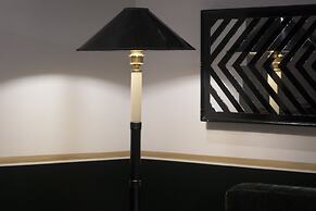 Monsieur George Hotel & Spa – Champs Elysées