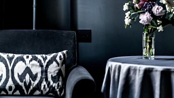 Monsieur George Hotel & Spa – Champs Elysées