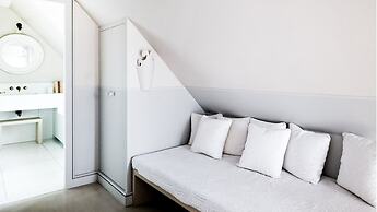 Monsieur George Hotel & Spa – Champs Elysées