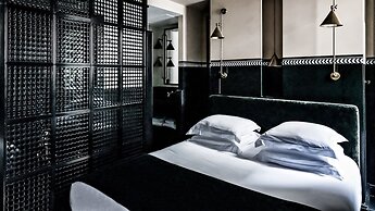 Monsieur George Hotel & Spa – Champs Elysées