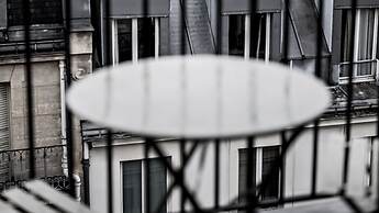 Monsieur George Hotel & Spa – Champs Elysées