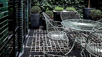 Monsieur George Hotel & Spa – Champs Elysées