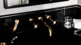 Monsieur George Hotel & Spa – Champs Elysées