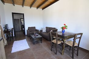 Traditional Apartments Madares