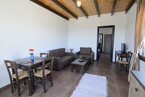 Traditional Apartments Madares