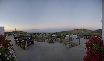 Traditional Apartments Madares