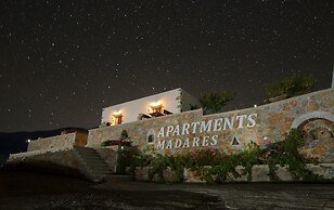 Traditional Apartments Madares