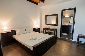 Traditional Apartments Madares