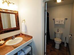 McKinley Edwards Inn