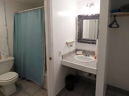 McKinley Edwards Inn