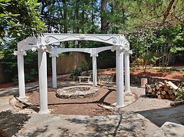 McKinley Edwards Inn