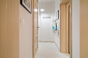 San Giovanni in Monte Apartment