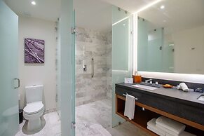 DoubleTree by Hilton Celaya