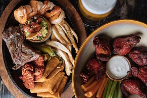 DoubleTree by Hilton Celaya