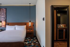 DoubleTree by Hilton Celaya