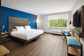 Tru by Hilton Atlanta Northlake Parkway, GA