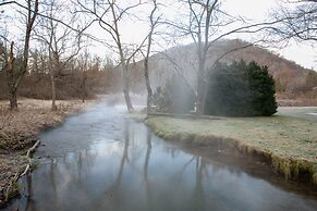 The Anderson Cottage Bed & Breakfast